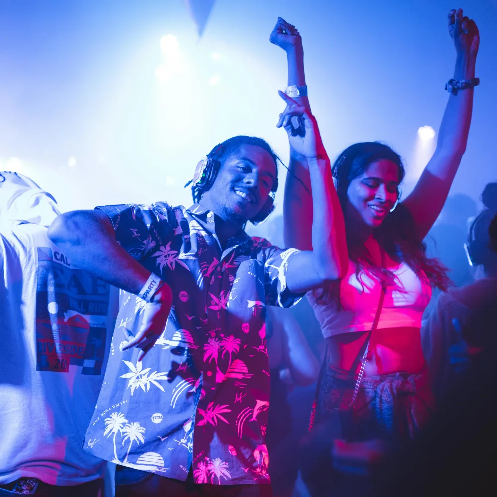 Dicas para uma Festa Inesquecível com DJ ao Vivo