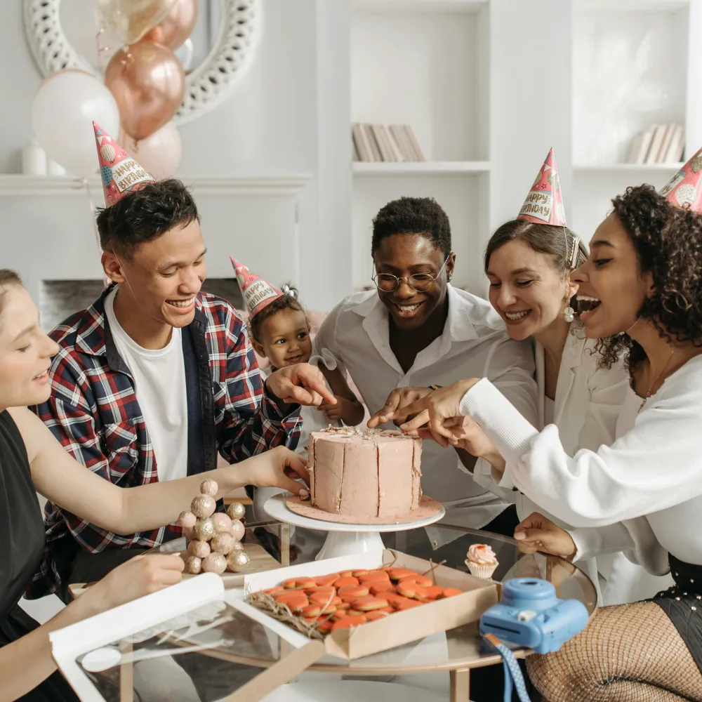 Histórias de Sucesso: Como uma Boa Lista de Convidados Transformou a Festa